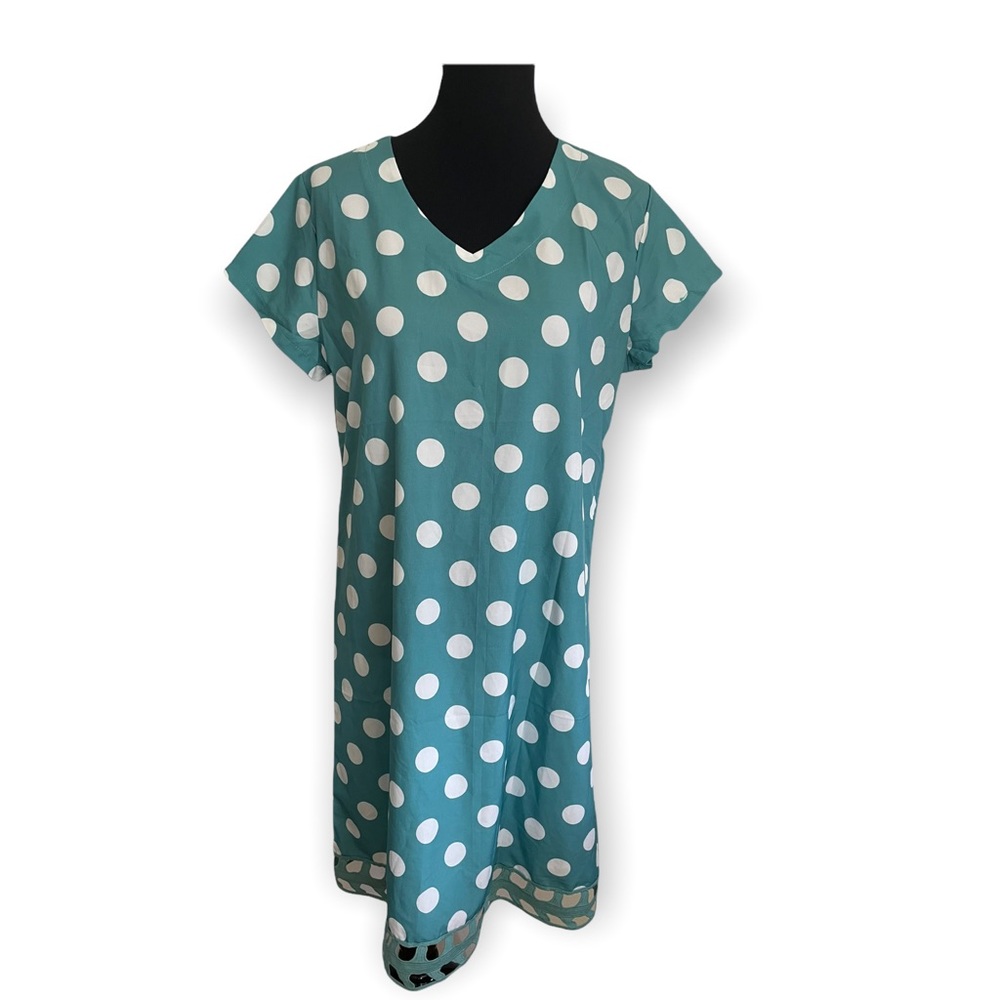 Polkadot dress  💙